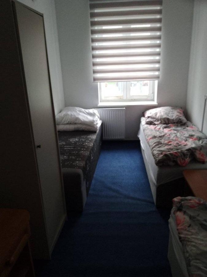 Sagittarius Hostel- Pracowniczy Łódź Dış mekan fotoğraf