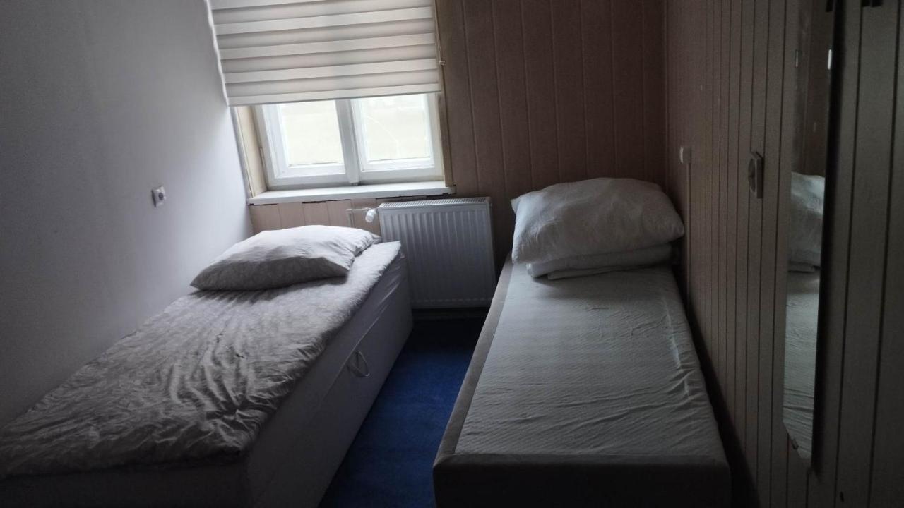 Sagittarius Hostel- Pracowniczy Łódź Dış mekan fotoğraf